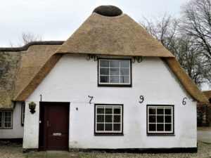 thatched cottage, danish house, protected monument